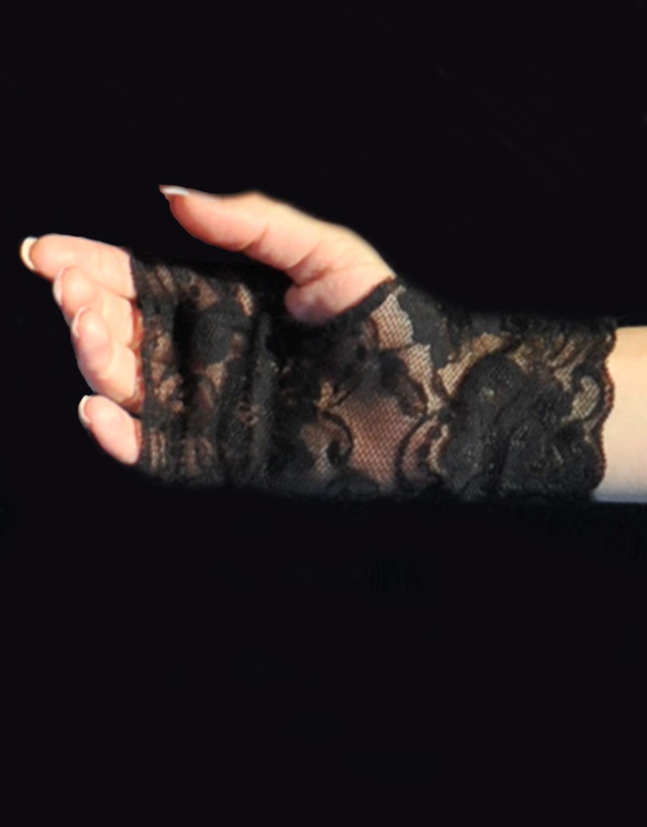 Black Lace Fingerless Gloves